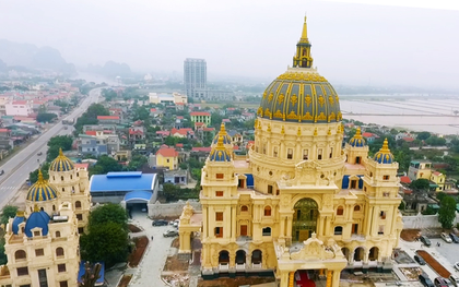 Cận cảnh lâu đài dát vàng của đại gia xi măng ở Ninh Bình: Xây thô hết 400 tỷ, nội thất đắt đến choáng ngợp