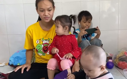 22 tuổi có 4 con, mẹ đơn thân muốn đem cho đứa con nhỏ vừa chào đời được 5 ngày