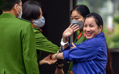 Vợ Đường "Nhuệ" bị giam vẫn trang điểm môi son, móng đỏ ra tòa: Công an Thái Bình lên tiếng
