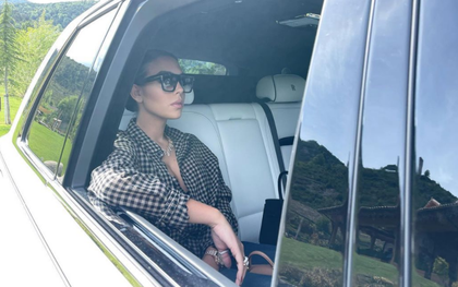 Ronaldo bận đá Champions League, bạn gái Georgina được 4 gương mặt đặc biệt tháp tùng đi khám song thai