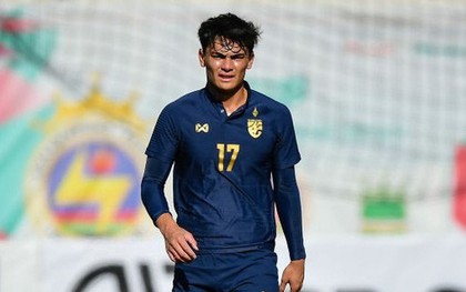 Đau bụng do đồ ăn của chủ nhà AFF Cup, cầu thủ Thái Lan nhanh chóng rời Singapore ngay trong đêm