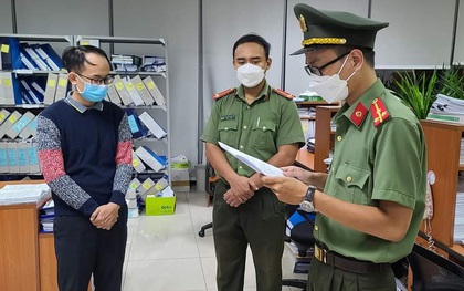 Bắt cán bộ Sở LĐTB&XH nhận hối lộ, tiếp tay cho người nước ngoài nhập cảnh trái phép