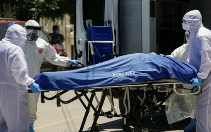 Tiến sĩ Fauci: Gần 500.000 người Mỹ chết vì Covid-19 là dấu mốc kinh khủng