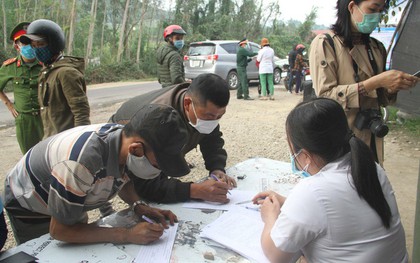 Bình Định: Ùn tắc vì hành khách đi xe từ "ổ dịch" Gia Lai chưa khai báo y tế