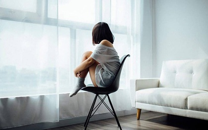 Nhân việc Nhật Bản bổ nhiệm Bộ trưởng Cô đơn: Nghĩ về hội chứng cô đơn và tự tử