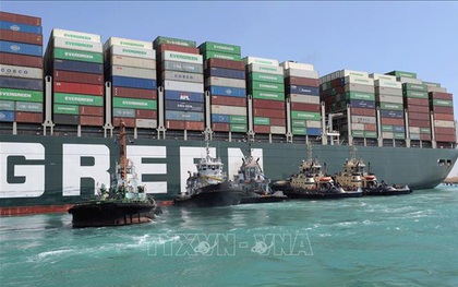 Vụ tàu mắc kẹt ở kênh đào Suez: Giải tỏa hoàn toàn tình trạng ùn tắc