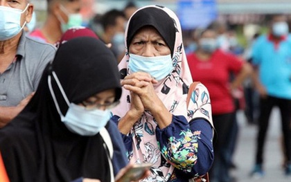 Malaysia bắt đầu hạn chế đi lại toàn quốc