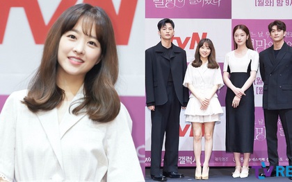 Park Bo Young như ma cà rồng trẻ mãi không già, biến thành tí hon lọt thỏm giữa tài tử Reply 1997, nữ phụ 1m74 và dàn nam thần