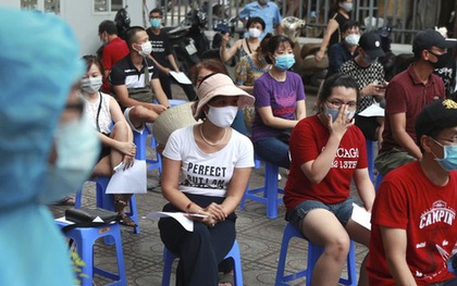 Campuchia phát hiện ổ dịch lớn tại nhà máy, Malaysia kéo dài lệnh phong tỏa toàn diện