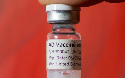 Vaccine Alzheimer đầu tiên trên thế giới vượt qua các thử nghiệm an toàn trên người