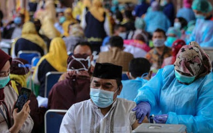 Indonesia cho phép người dân tự mua và sử dụng vaccine Covid-19