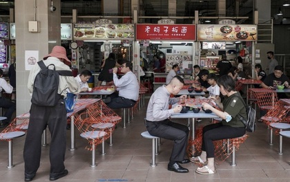 Singapore tái áp đặt lệnh hạn chế Covid-19: “Giờ không phải lúc để mạo hiểm”