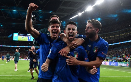 Italy vào chung kết Euro 2020 sau chiến thắng kịch tính trên chấm luân lưu