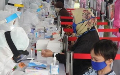 Indonesia tăng tốc tiêm vaccine bảo vệ trẻ em trước đại dịch Covid-19