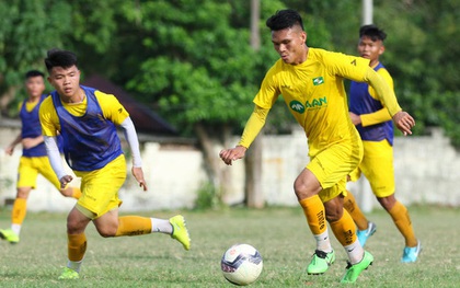 Lãnh đạo SLNA không đồng ý bị xuống hạng nếu huỷ V.League 2021