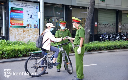 TP.HCM: Trong hai ngày siết chặt giãn cách đã xử phạt 760 người ra đường