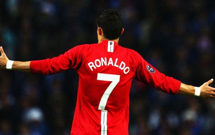 Vừa về Man United, Ronaldo được báo Anh tìm tận… 23 lí do để yêu