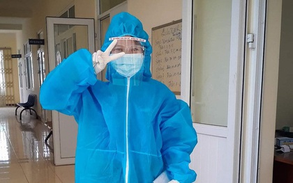 Nữ sinh lớp 11 đạp xe hàng chục km mỗi ngày để hỗ trợ chống dịch Covid-19