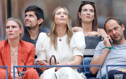 Hoa khôi Sharapova và dàn sao hạng A Hollywood chứng kiến Djokovic bật khóc, gục ngã "trước ngưỡng cửa thiên đường"