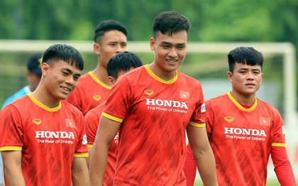 Chuyên gia Phan Anh Tú: "Tập trung cho vòng loại World Cup, Việt Nam nên trẻ hoá lực lượng tại AFF Cup 2020"