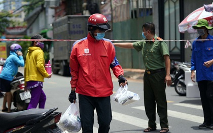 TP.HCM: Kiến nghị cho siêu thị, cửa hàng và shipper được hoạt động tới 21 giờ mỗi ngày