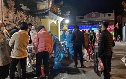 Hải Phòng: Bị thu phí xét nghiệm khi đi lễ đền Cô Chín