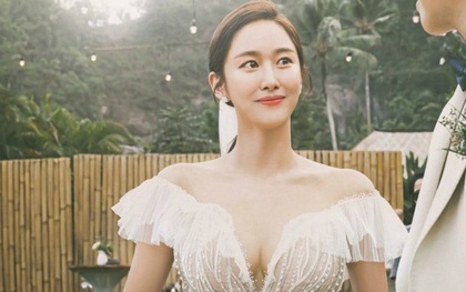 Nữ diễn viên Jeon Hye Bin hạ sinh con trai đầu lòng khỏe mạnh