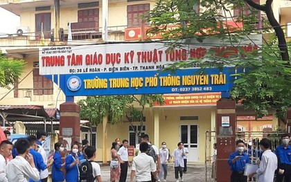 Thanh Hóa: Phụ huynh "choáng" với học phí tăng, mức cao nhất 150%