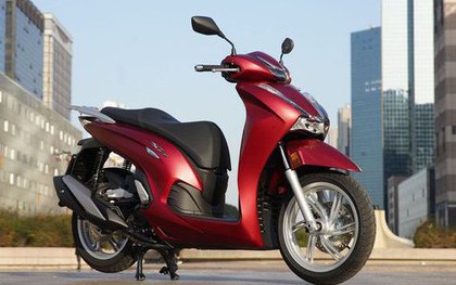 "Vua tay ga" Honda SH350i tiếp tục giảm giá kịch sàn, người mua cách đây 2-3 tháng mất ngay gần 50 triệu
