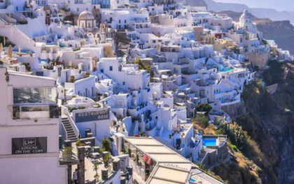 Khám phá thiên đường Santorini cùng blogger du lịch Ngô Trần Hải An
