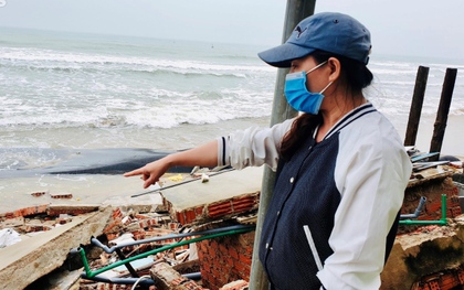 Dãy nhà ven biển Hội An bị sóng đánh sập: Tan hoang chỉ sau một đêm