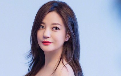 Triệu Vy bị loại khỏi phim, hết đường quay lại showbiz