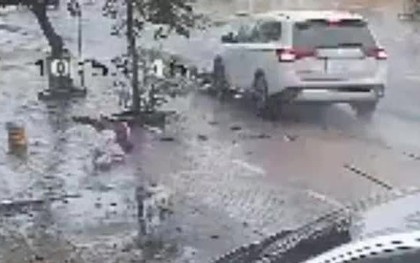 Lái xe về quê, Trưởng Ban Nội chính Ninh Bình gây tai nạn chết người