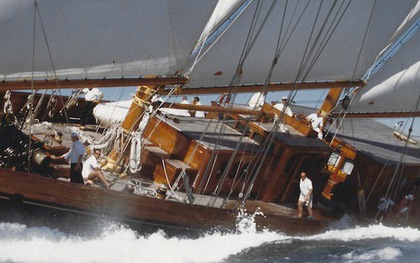 Du thuyền của gia tộc Gucci: Cả đời gắn với bi kịch, gần trăm tuổi vẫn "sung sức"