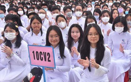 Toàn cảnh mức thu, sử dụng học phí mới sẽ áp dụng tại TP HCM