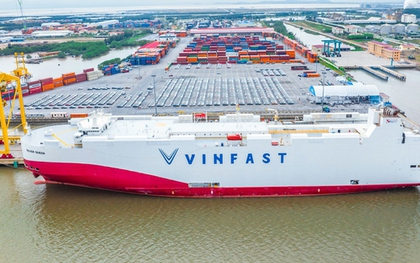 Chùm ảnh: 999 chiếc xe điện Vinfast VF8 của Việt Nam xuất khẩu sang Mỹ bằng tàu riêng