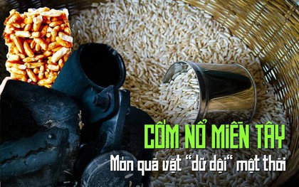 Du khách nước ngoài bất ngờ khi chứng kiến cốm gạo nổ như pháo Tết ở miền Tây