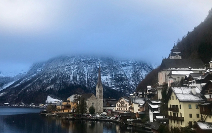 Hallstatt - Ngôi làng cổ trên thiệp Giáng sinh