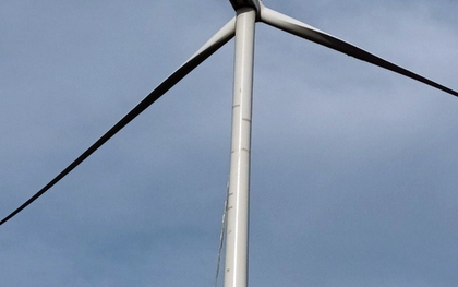 Một cánh quạt từ trụ điện gió ở Gia Lai bất ngờ bị gãy