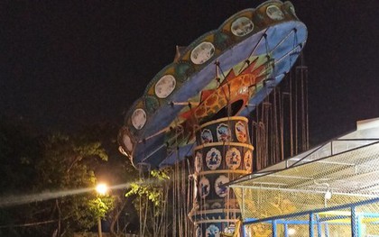 TP.HCM: Đu quay ở nhà thiếu nhi bị nghiêng khi đang hoạt động