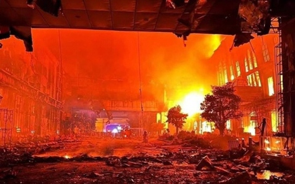 Số người thương vong trong vụ cháy casino ở Campuchia lên tới gần 100 người