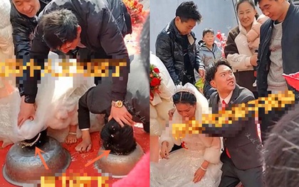 Cô dâu chú rể hành lễ khấu đầu trong đám cưới, hành động phía sau của họ hàng khiến dân mạng chỉ trích: Có duyên chết liền!
