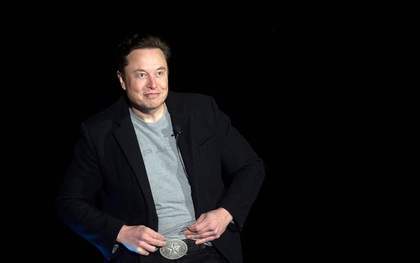 Elon Musk và em trai bị điều tra giao dịch nội gián, bán chui cổ phiếu Tesla trước khi dìm giá xuống