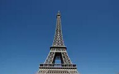 Tháp Eiffel tăng chiều cao thêm 6 mét