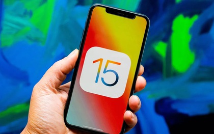 iOS 15.4.1 là một cú lừa: iPhone vẫn hao pin như chưa từng cập nhật?