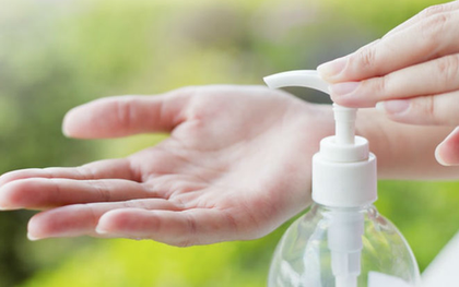 Cục Quản lý Dược thu hồi trên toàn quốc Sữa rửa tay sạch khuẩn Dr. Clean Hương dâu