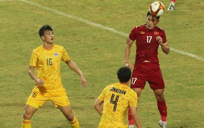 Cái "dớp" kỳ lạ của bóng đá Thái Lan: 3 lần mặc áo vàng thua Việt Nam bởi đánh đầu