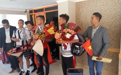 Dự lễ mừng công tại quê nhà, người hùng Timor Leste mang theo món quà đáng nhớ từ Việt Nam