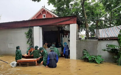 Vĩnh Phúc: Tường đổ sập trong lúc dọn nhà sau mưa lớn, 3 người tử vong