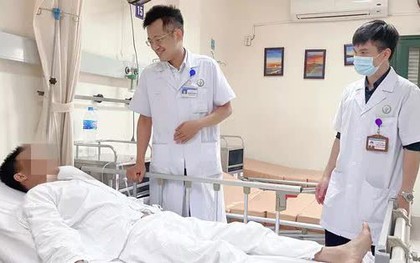 Nam thanh niên bị đối phương đá vào vùng kín khi chơi bóng đá dẫn tới vỡ tinh hoàn